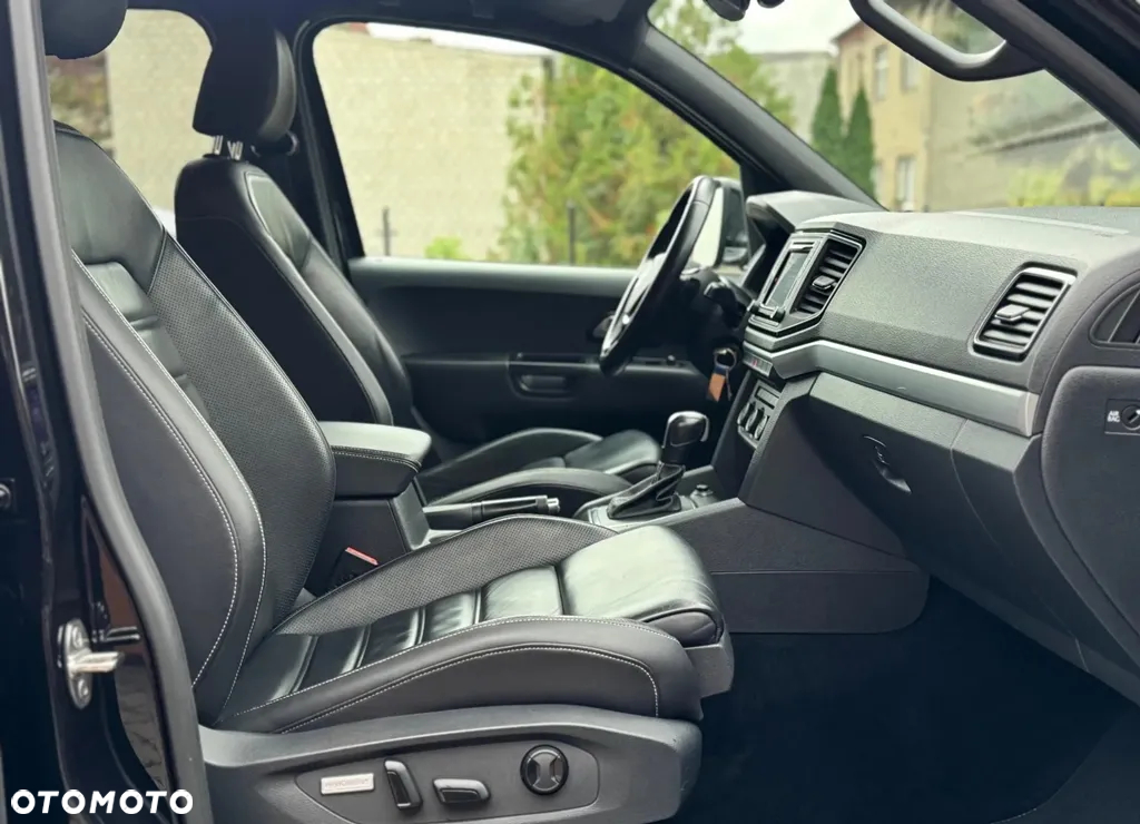 Volkswagen Amarok - 15
