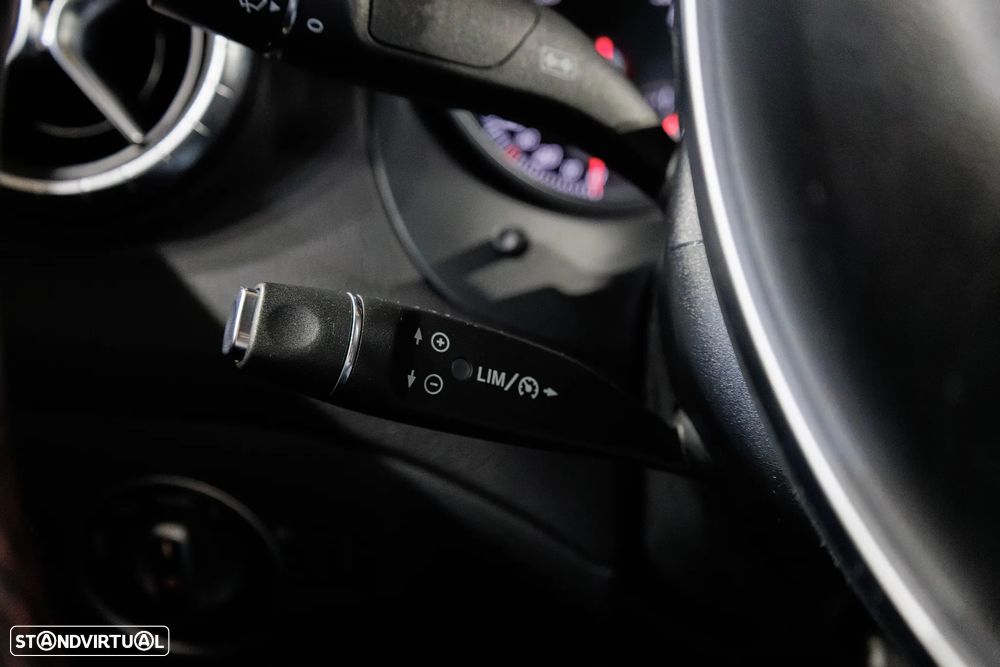 Mercedes-Benz CLA 180 d AMG Line Aut. - 34