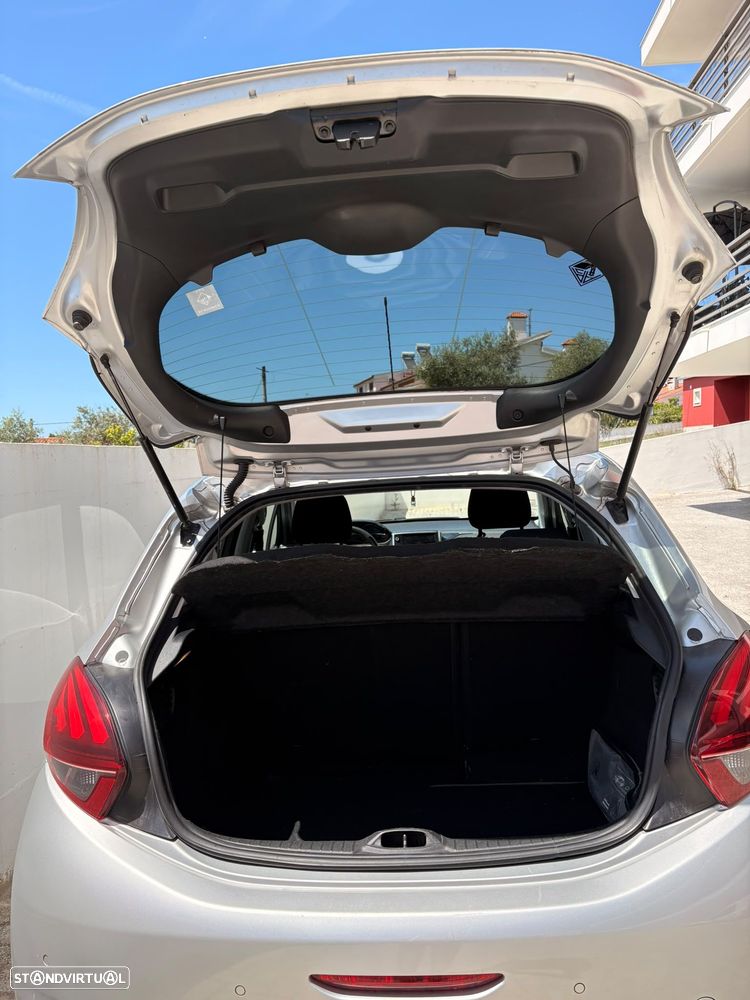 Peugeot 208 1.2 PureTech Style - 5