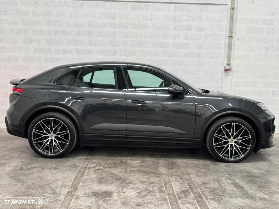 Porsche Macan 4S - 3