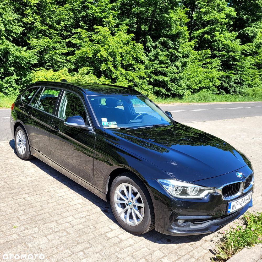 BMW Seria 3 320d - 4