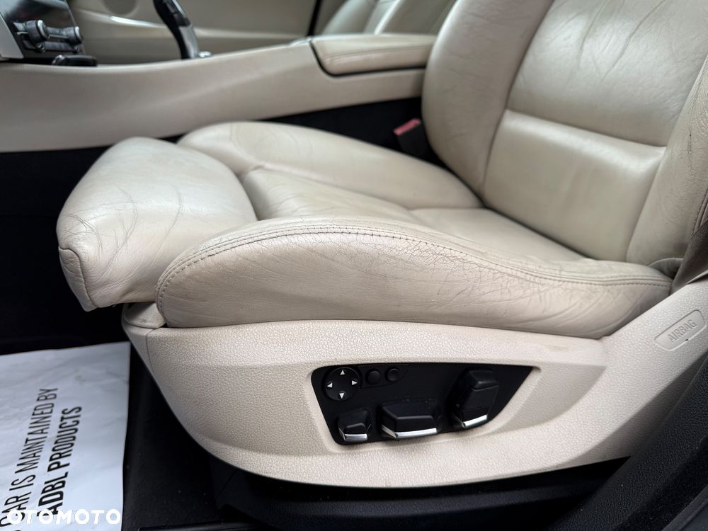 BMW 5GT 530d - 15