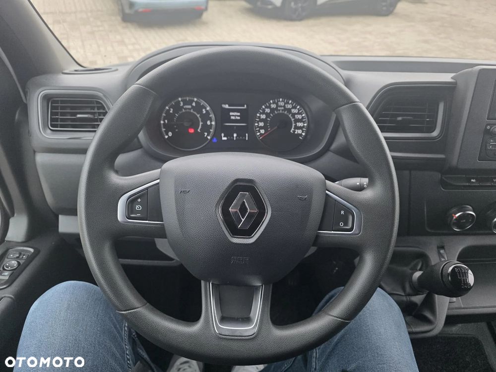 Renault Master L2H2 Silnik 2,3 - 17