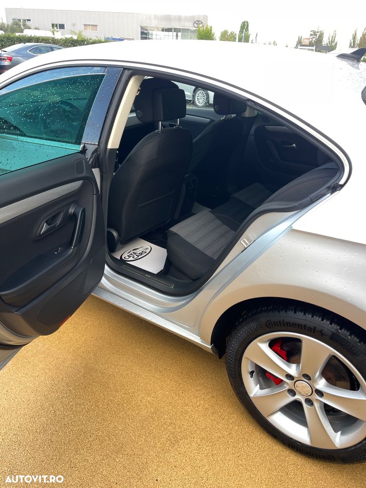 Volkswagen Passat CC 2.0 TDI BlueMotion Technology Dynamic Black - 27