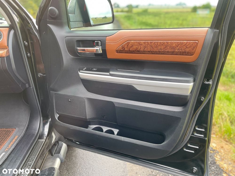 Toyota Tundra - 14