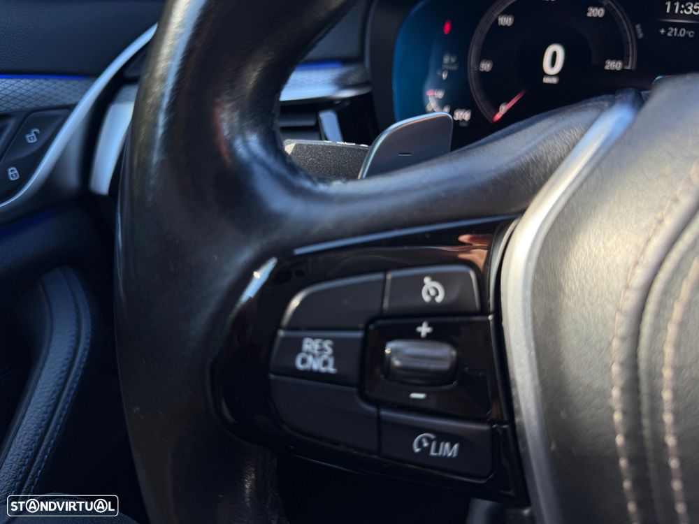 BMW 520 d Pack M Auto - 36