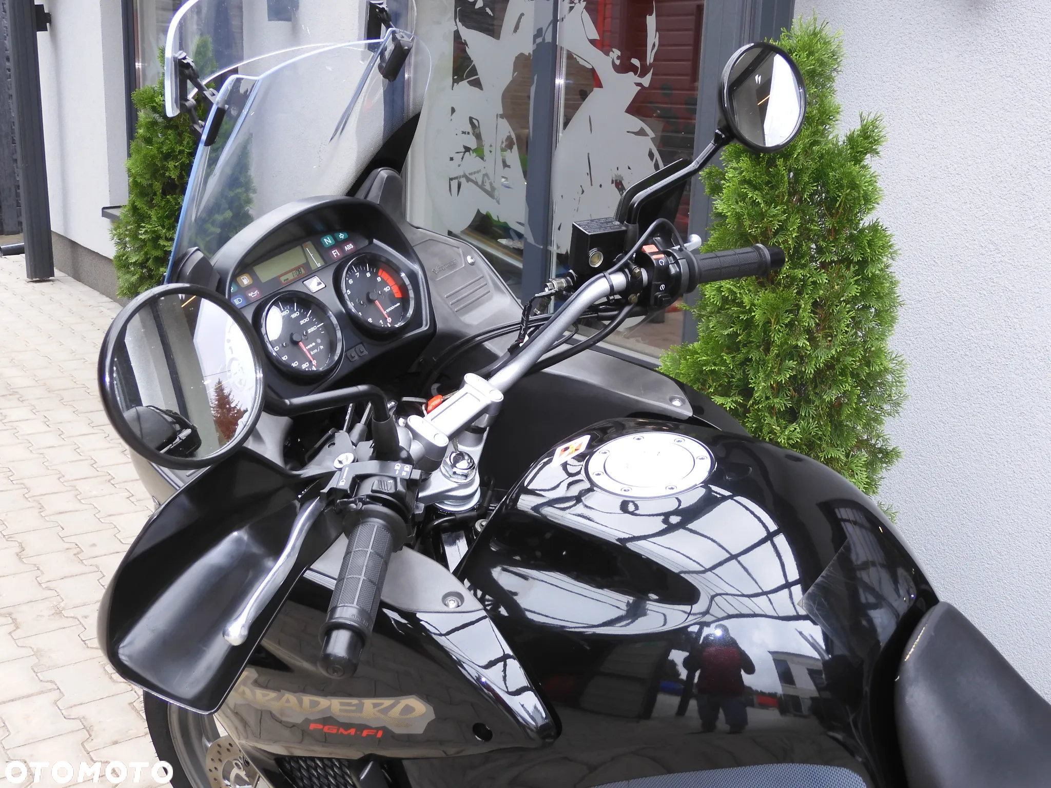 Honda XL - 35