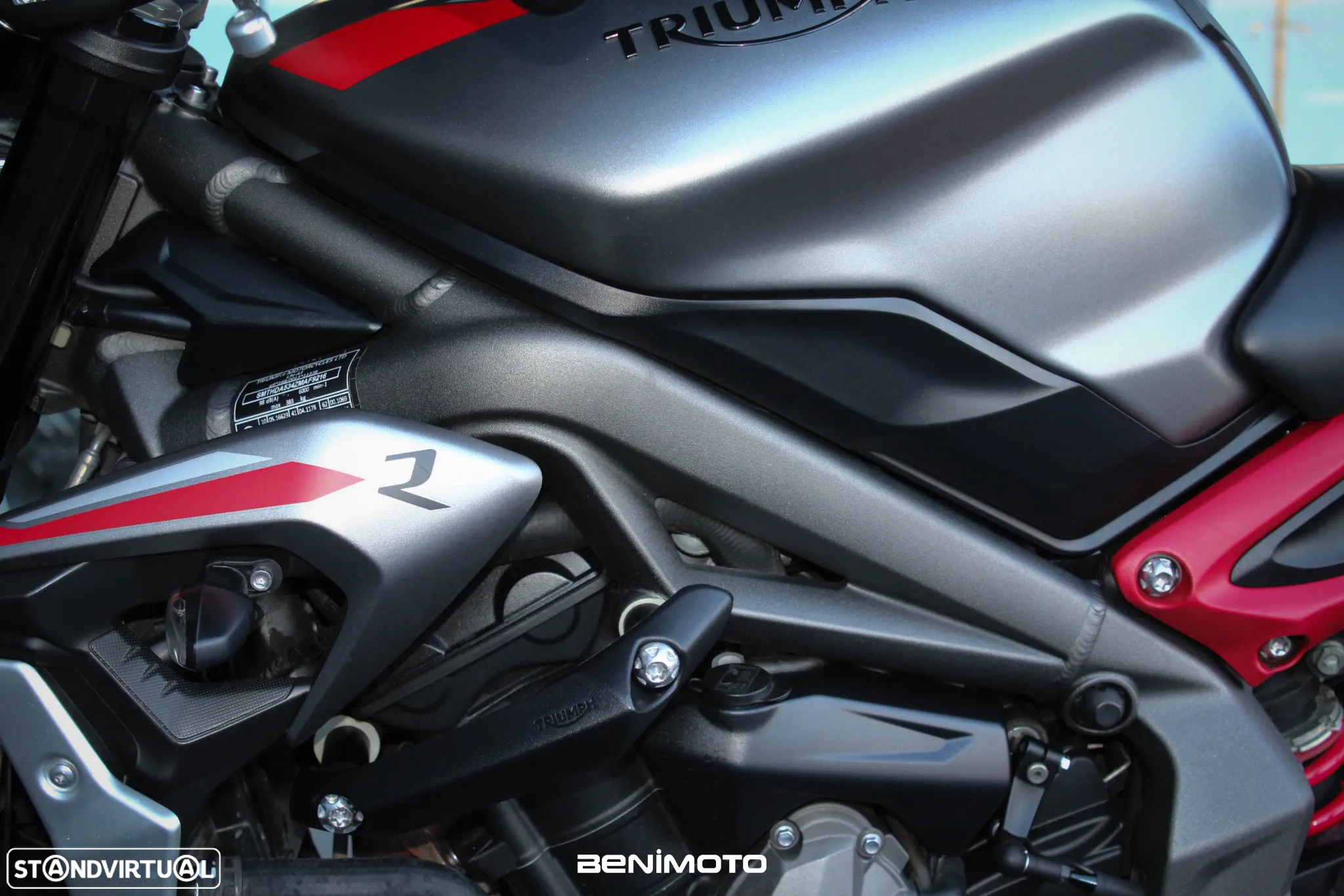 Triumph Street Triple 765 - 15