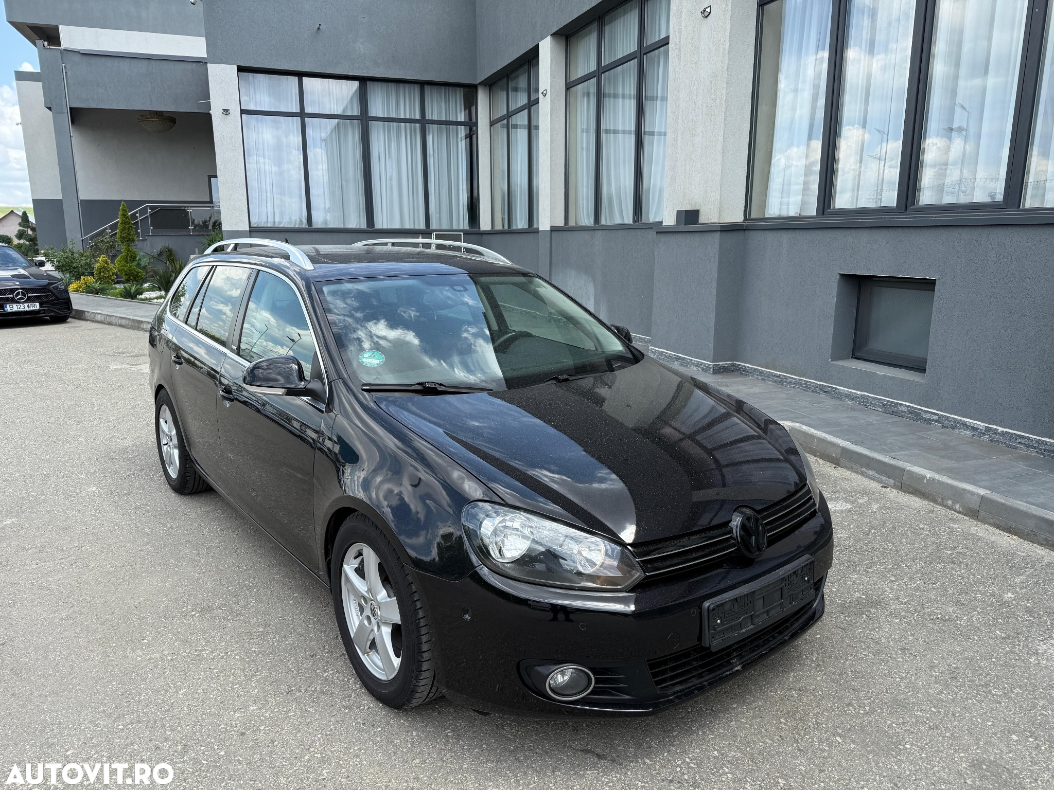 Volkswagen Golf 2.0 TDI DPF Style - 7