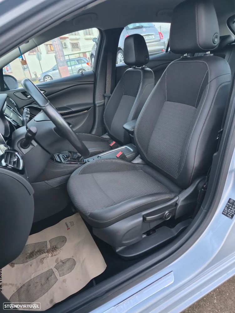 Opel Astra 1.6 CDTI Dynamic Sport S/S - 17