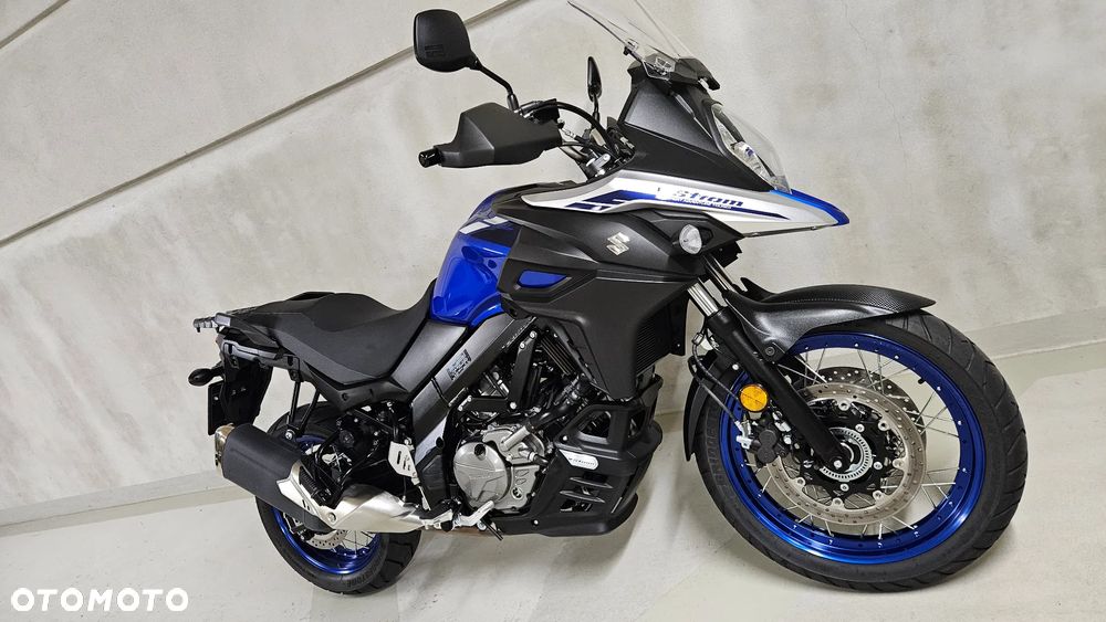 Suzuki V-STROM - 4