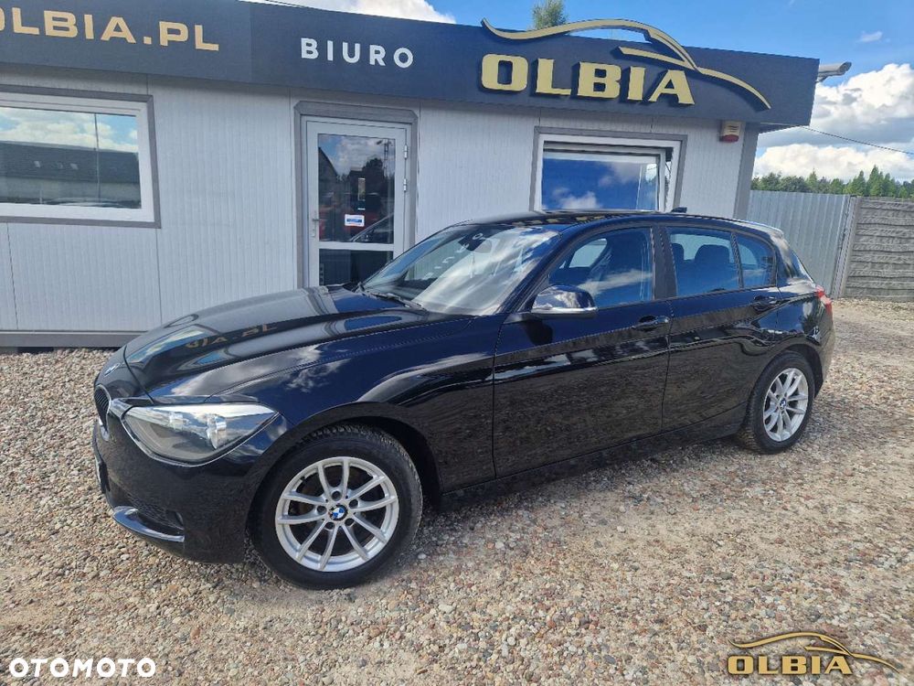 BMW Seria 1 114i - 4
