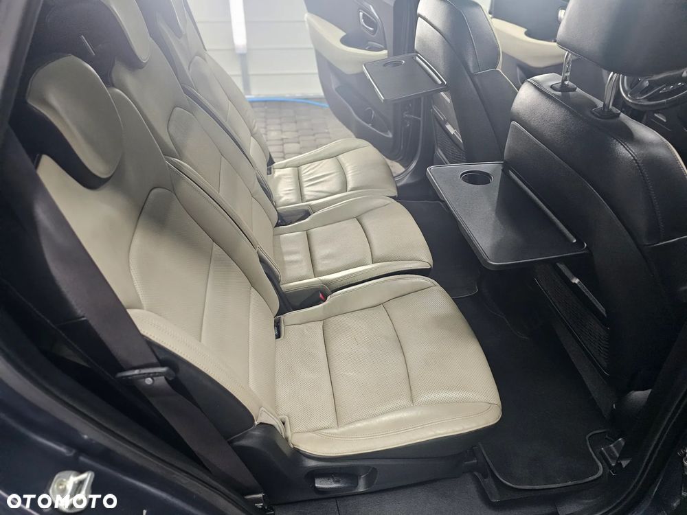 Kia Carens 1.6 GDI Business Line 7os EU6 - 18