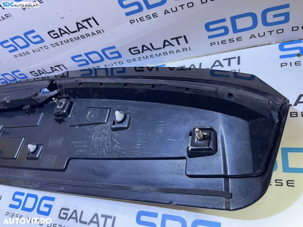 Eleron Spoiler Suport Lampa Tripla Stop Auxiliar Central Hayon Haion Portbagaj Renault Clio 3 Break Grandtour 2005 - 2013 Cod 8200883016 [V0125] - 4