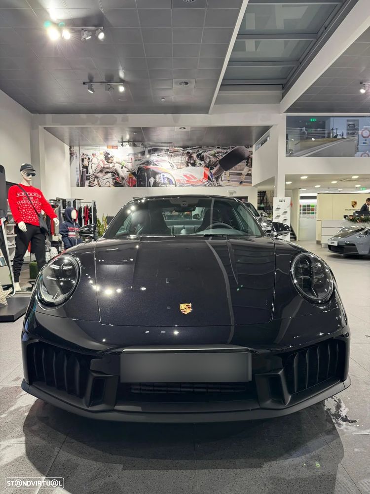 Porsche 911 (992) - 3