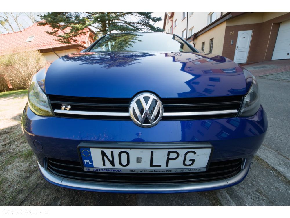 Volkswagen Golf - 8
