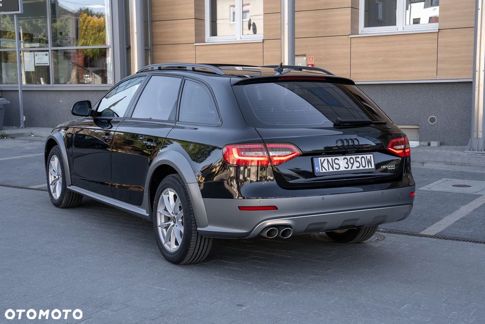 Audi A4 Allroad 2.0 TDI Quattro S tronic - 4