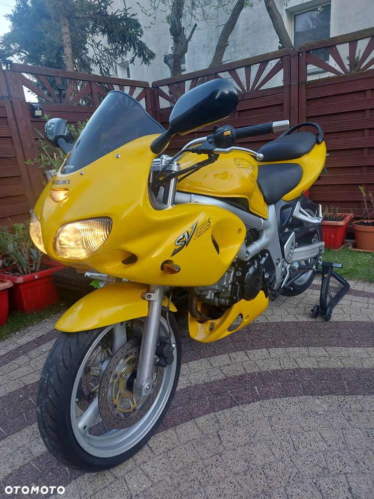 Suzuki SV - 10
