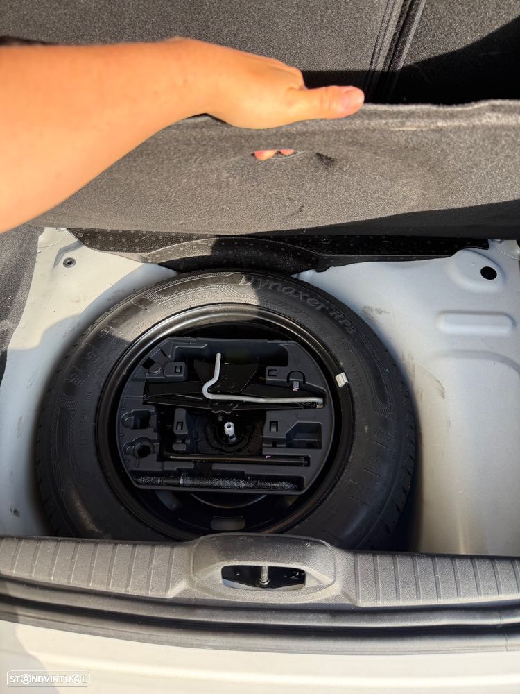 Peugeot 208 1.2 PureTech Style - 18