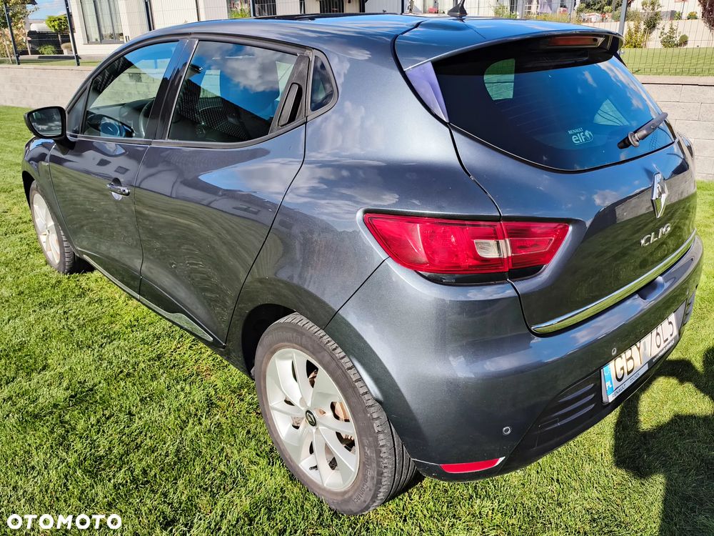 Renault Clio 1.2 16V Limited - 2