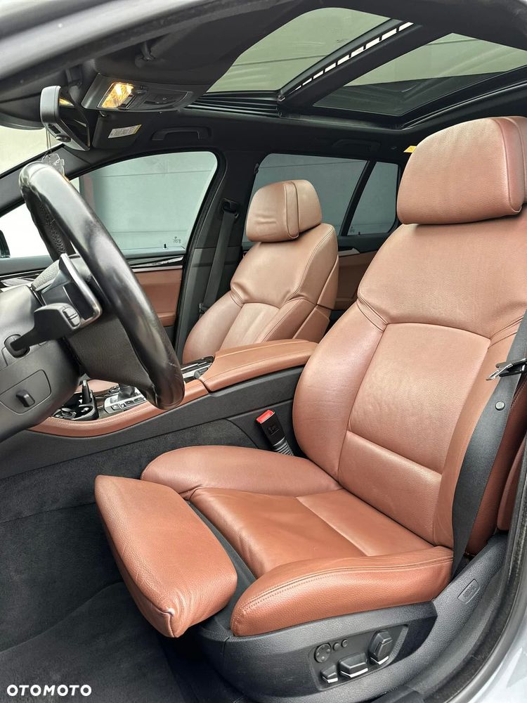BMW Seria 5 530d Sport-Aut - 7