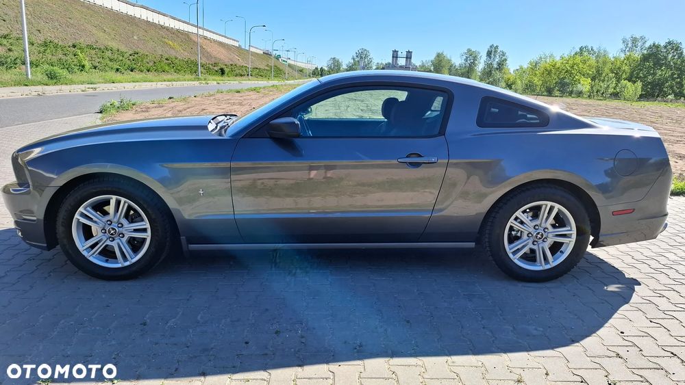 Ford Mustang 3.7 V6 - 2