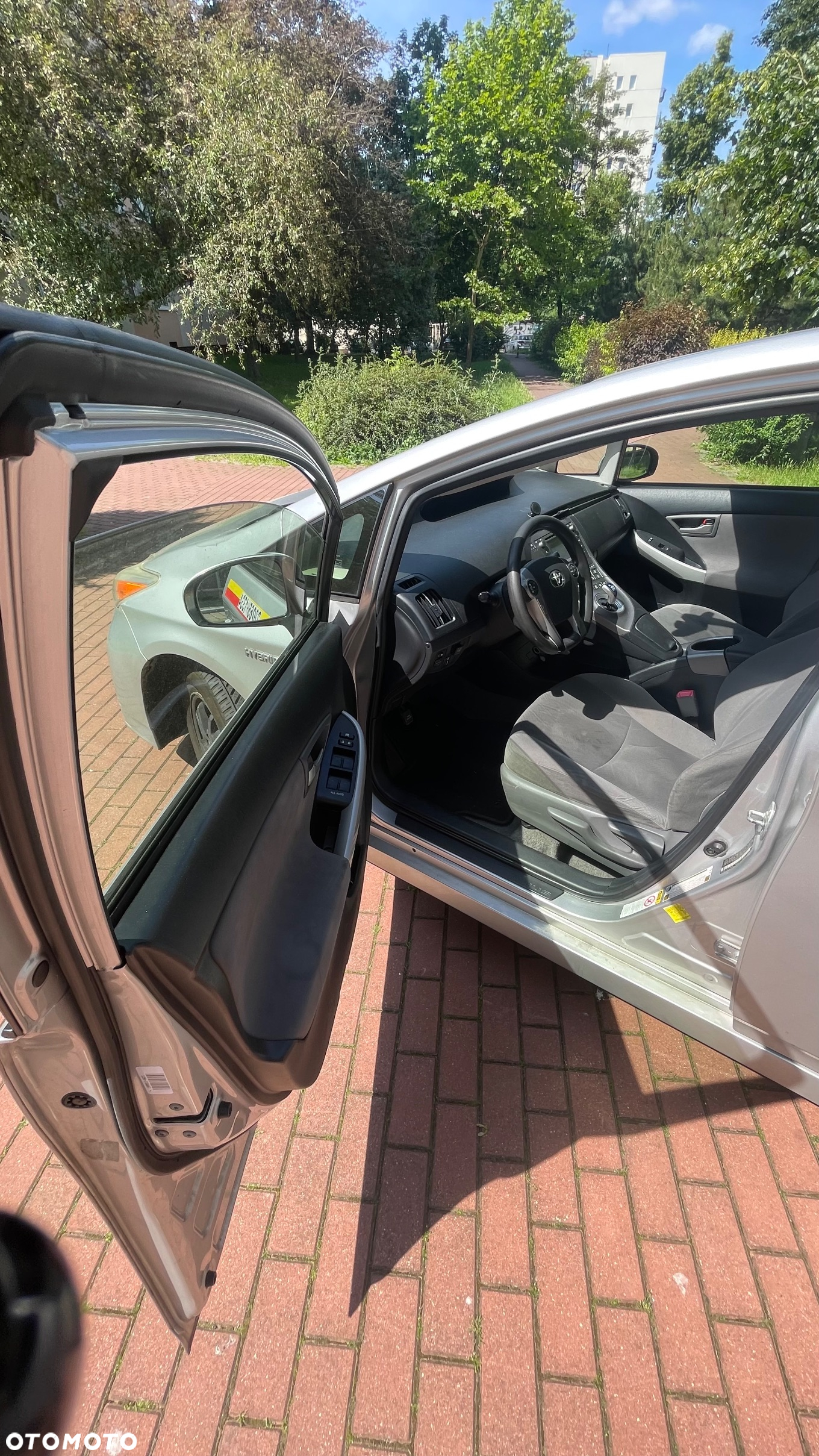 Toyota Prius 1.8 HSD Active - 15