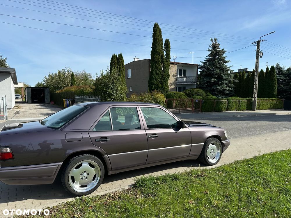 Mercedes-Benz W124 (1984-1993) - 9