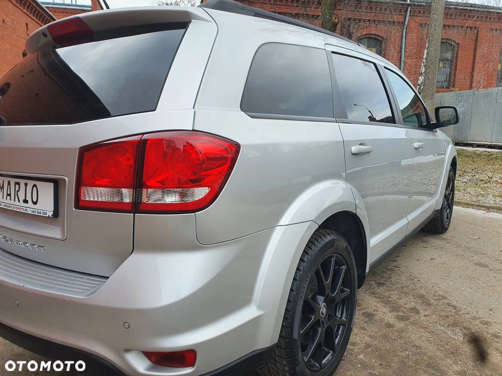 Fiat Freemont 2.0 Multijet 16V DPF Automatik Allrad Black Code - 4