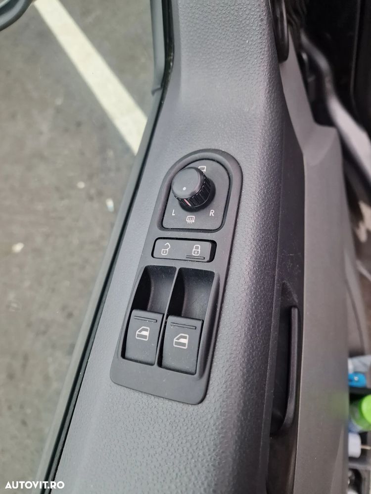 Volkswagen Transporter - 9