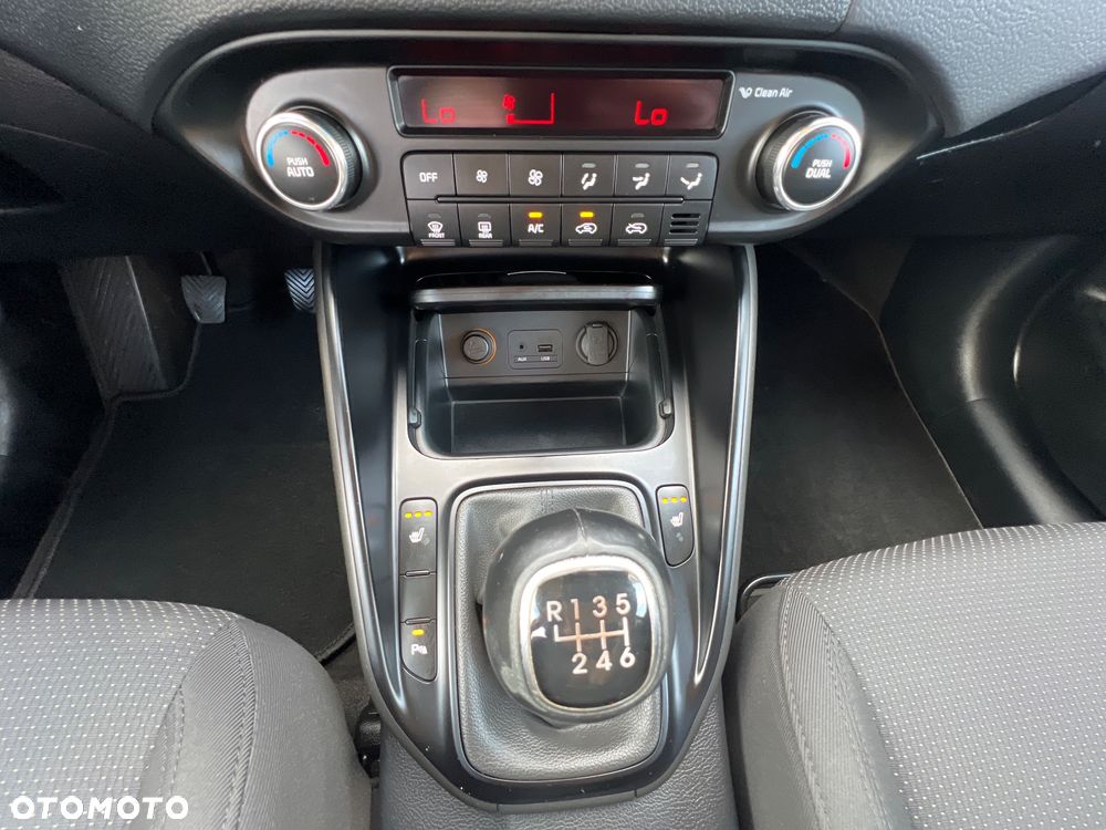Kia Carens 1.6 GDI Edition 7 - 24