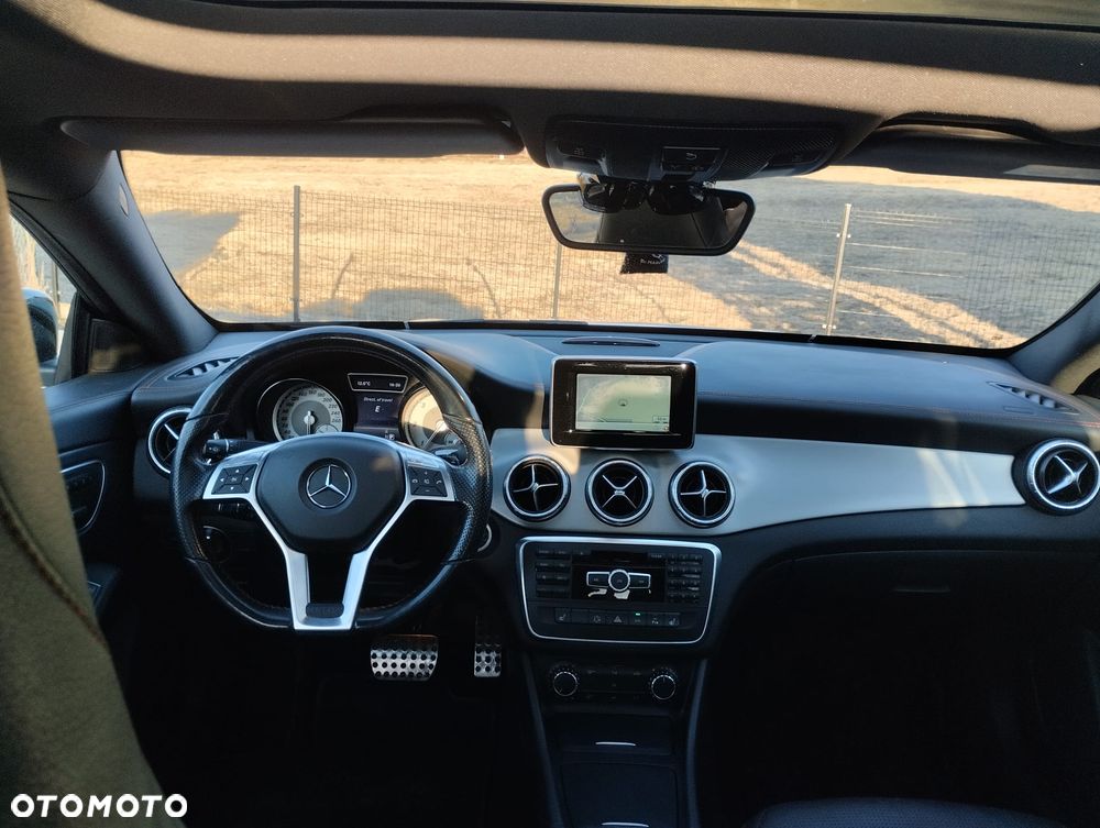 Mercedes-Benz CLA - 15