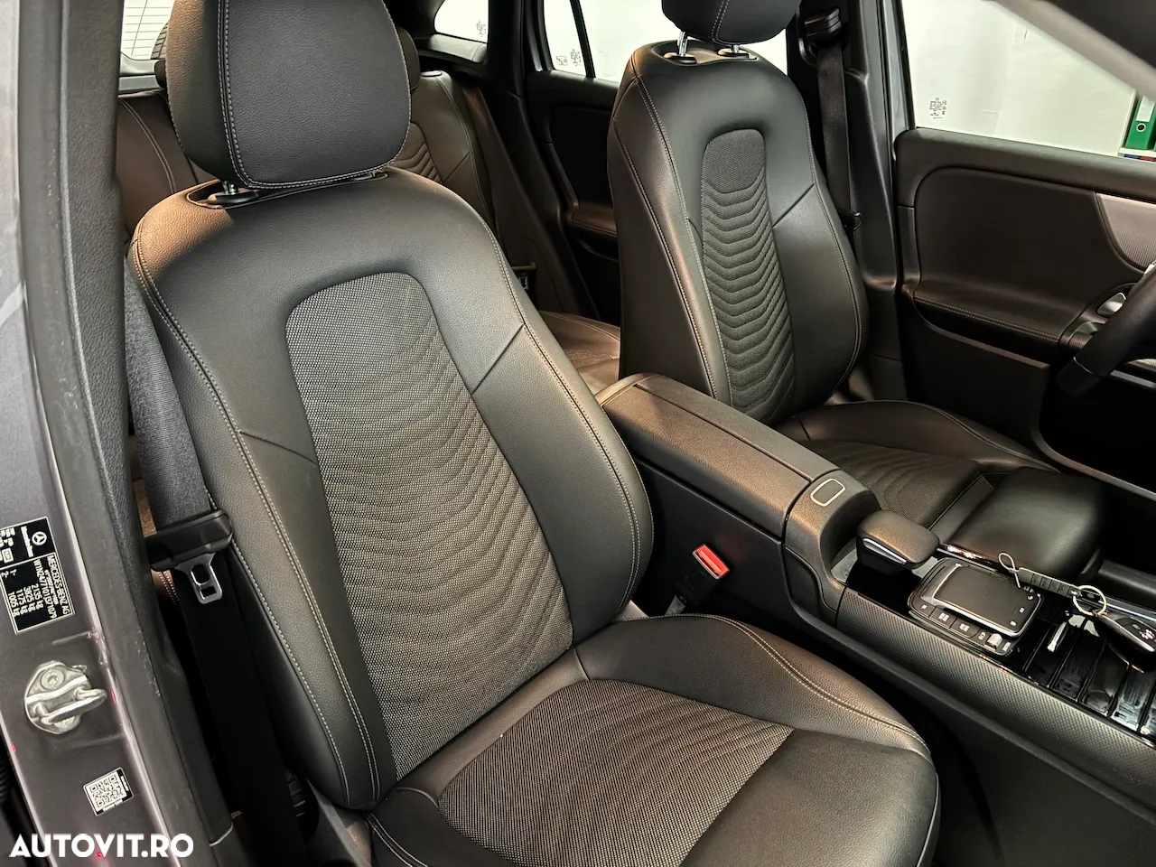 Mercedes-Benz GLA 180 d 8G-DCT Style - 17