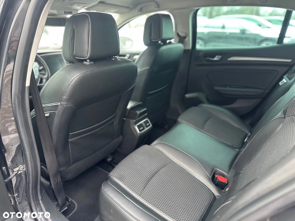 Renault Megane ENERGY dCi 110 Start & Stop Bose Edition - 8