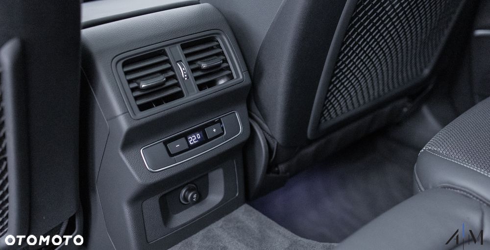 Audi Q5 Sportback 40 TDI quattro S tronic S line - 31