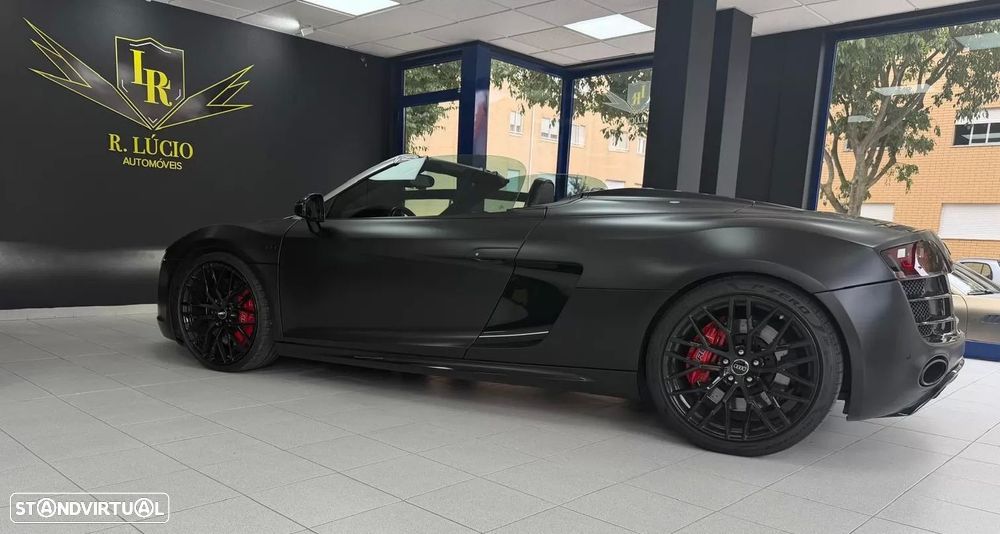 Audi R8 Spyder 5.2 FSi V10 quattro R tronic - 44