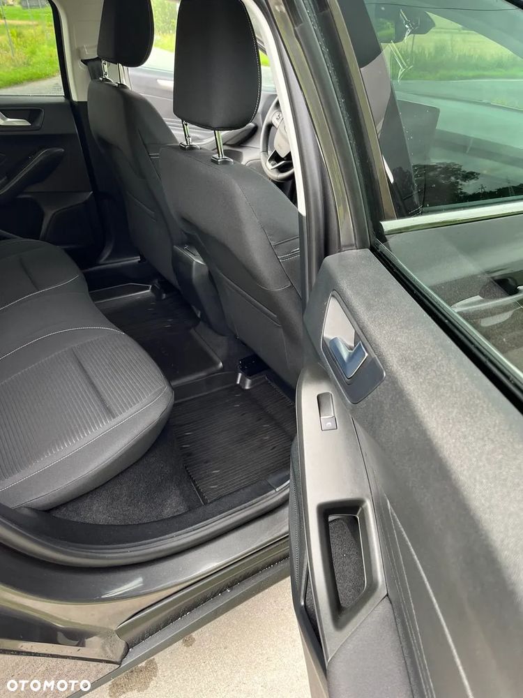 Ford Focus 1.0 EcoBoost Titanium - 12