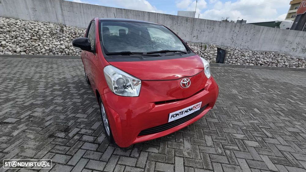 Toyota iQ 1.0 VVT-i - 9