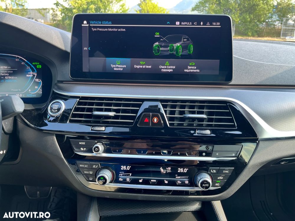 BMW Seria 5 530e xDrive AT PHEV - 16
