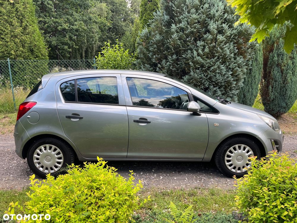 Opel Corsa - 8