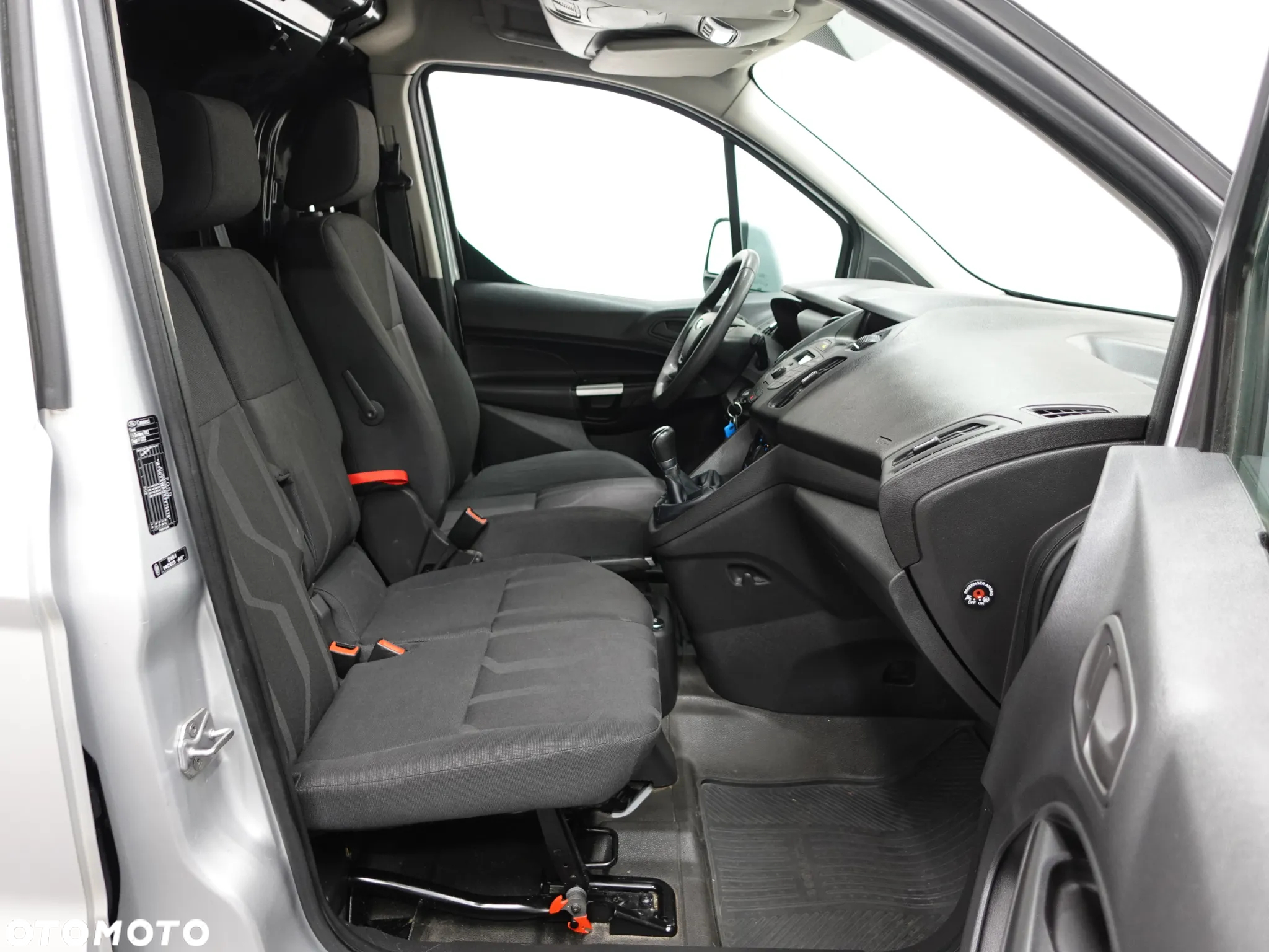 Ford Transit Connect - 27