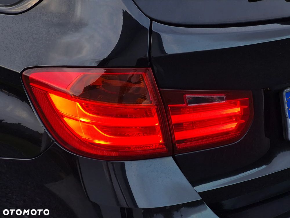 BMW Seria 3 320d - 36