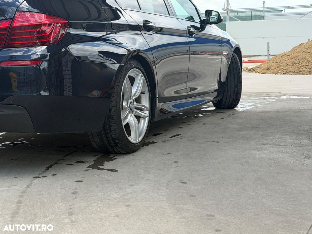 BMW Seria 5 520d Sport-Aut. - 3