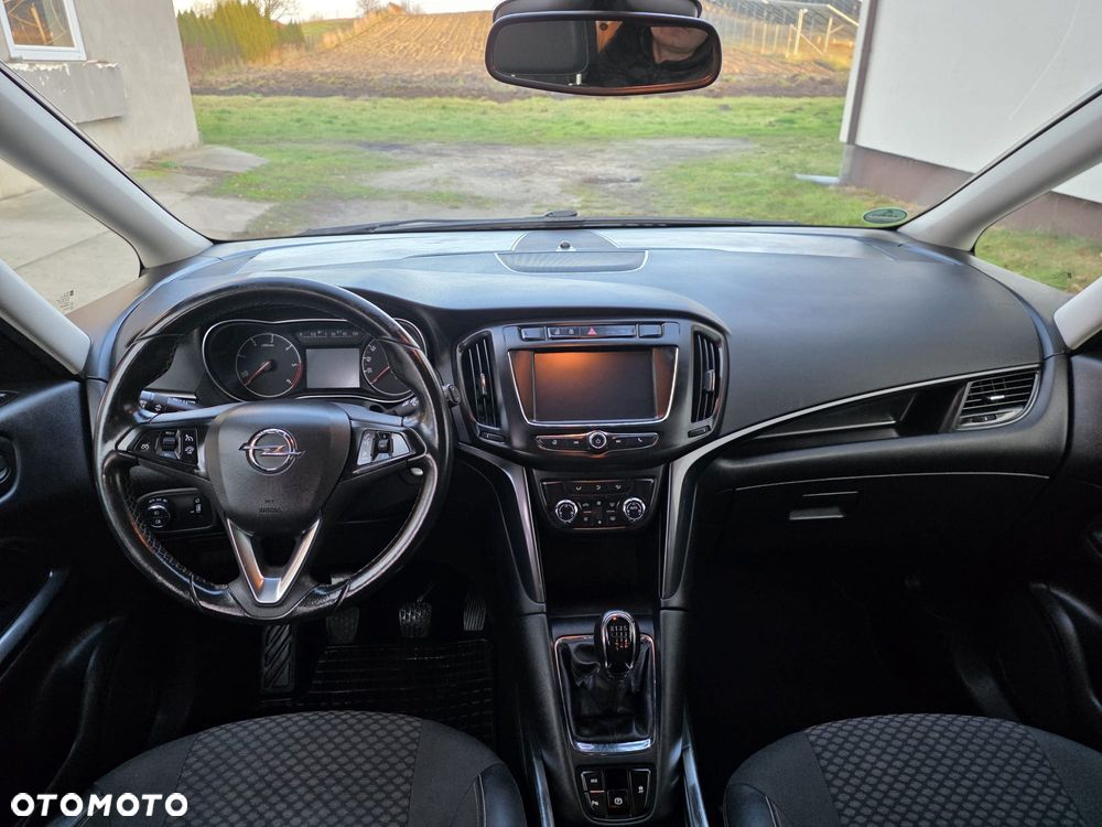 Opel Zafira 2.0 D (CDTI ecoFLEX) Start/Stop Active - 6