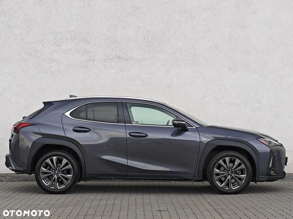 Lexus UX 200 GPF F Sport Design+ 2WD - 10
