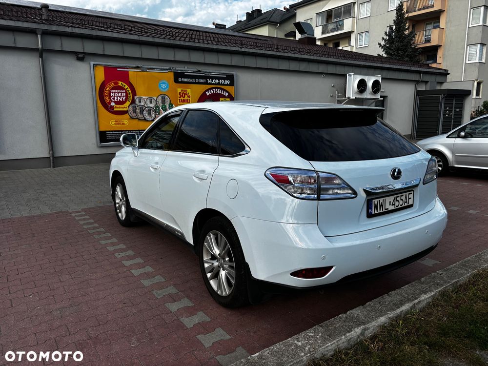 Lexus RX - 4