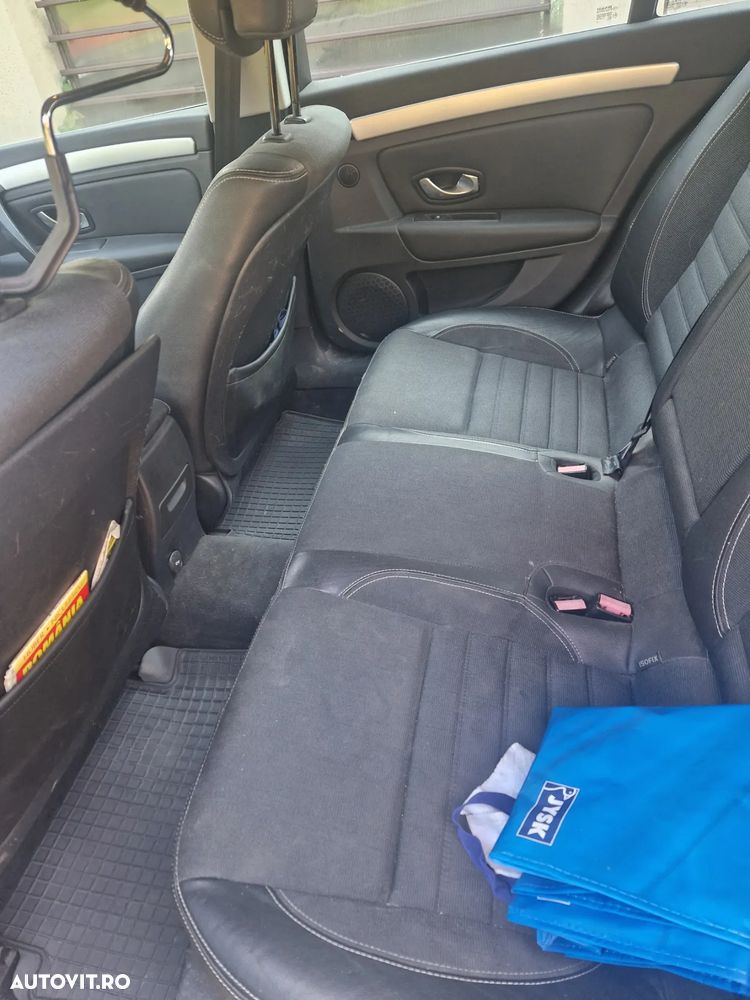 Renault Laguna 2.0dCi Initiale - 4