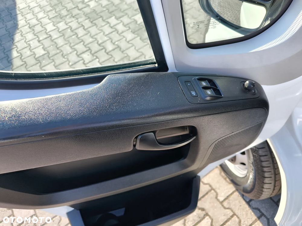 Peugeot BOXER - 18