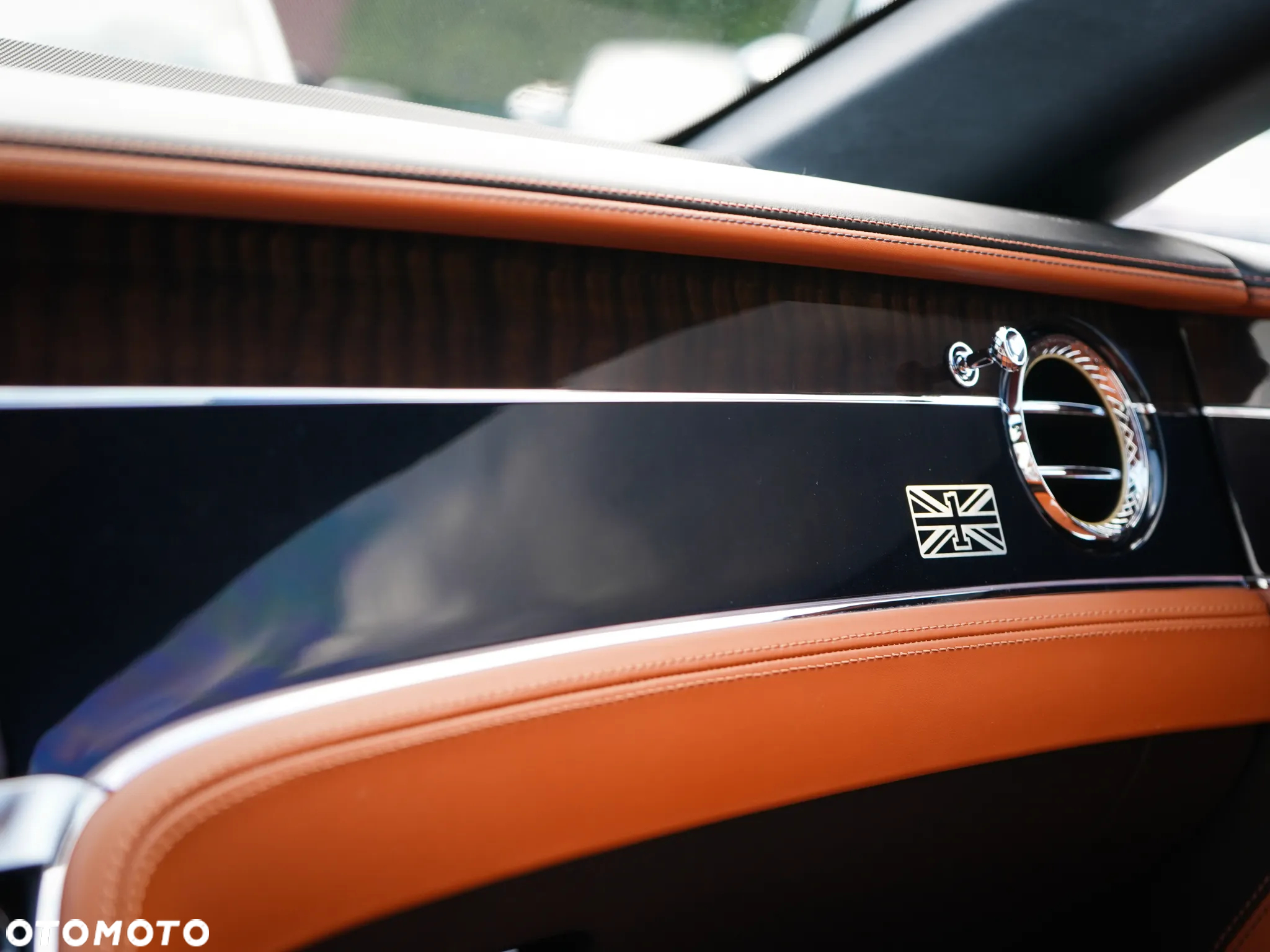 Bentley Continental GT - 24