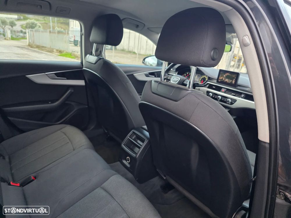 Audi A4 Avant 2.0 TDI DPF Attraction - 16